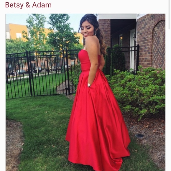 Betsy and Adam prom dress only worn once ;) - Picture 4 of 5